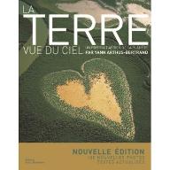 La  terre vue du ciel : un portrait de la planète en l'an 2000