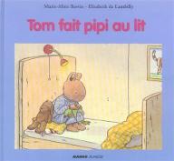 Tom fait pipi au lit